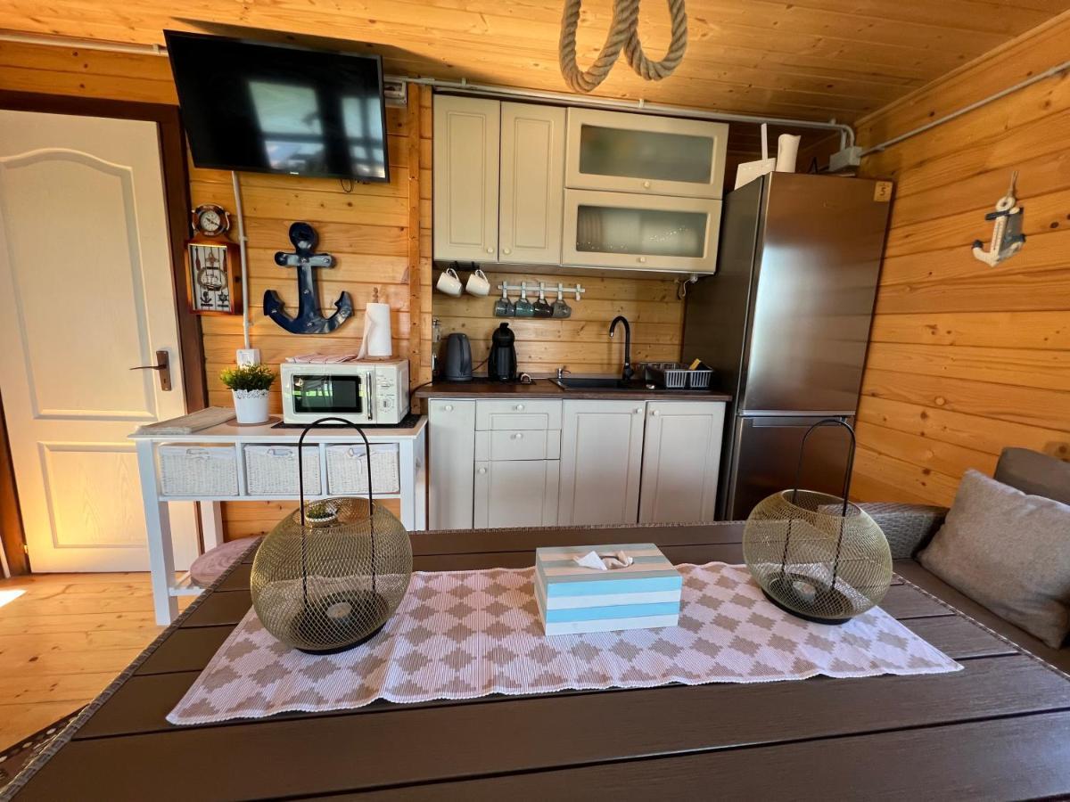 Holiday Bicaz Bungalows On The Lake Exteriör bild